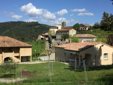 ROUTE 06: ACHTER FABRAS….